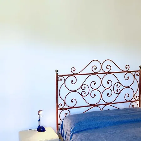 Orizzonti Bilocale مارينا دي كامبو